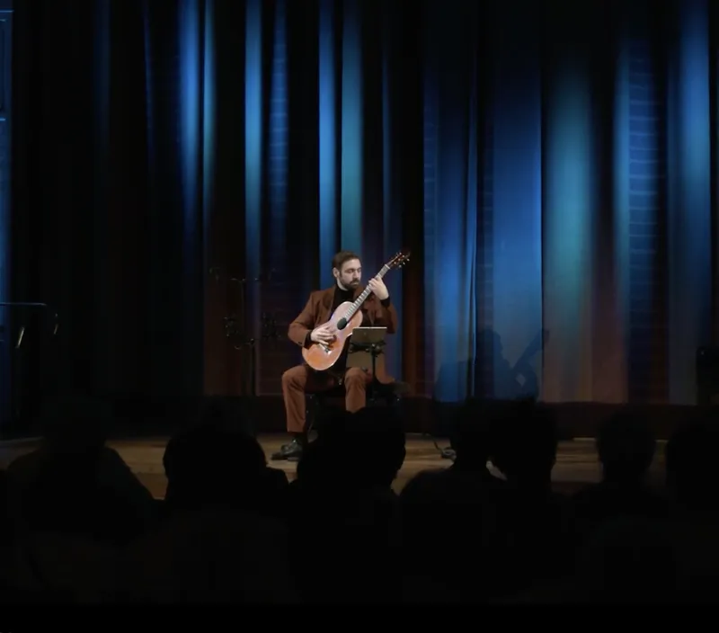 World premiere of Toshio Hosokawas 12 Japanese Songs of solo guitar